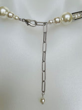 Load image into Gallery viewer, Rectangle and Pearl Necklace (Gold, Rose Gold or Silver)