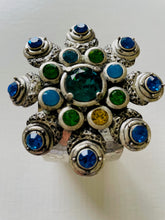 Load image into Gallery viewer, Crystal Studded Star Cuff