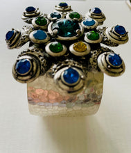Load image into Gallery viewer, Crystal Studded Star Cuff