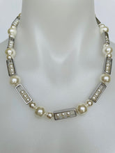 Load image into Gallery viewer, Rectangle and Pearl Necklace (Gold, Rose Gold or Silver)