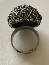 Load image into Gallery viewer, Dome Shaped Crystal Patterned Gold Ring

