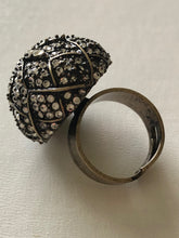 Load image into Gallery viewer, Dome Shaped Crystal Patterned Gold Ring
