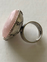 Load image into Gallery viewer, Rose Quartz Crystal Silver Ring
