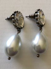 Load image into Gallery viewer, Crystal and Pearl Drop Earrings (2 colour options)
