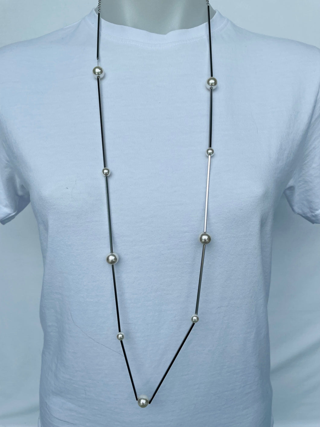 Long Pearl & Bar Necklace (gold & silver available)